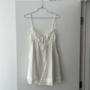 Mini dress white